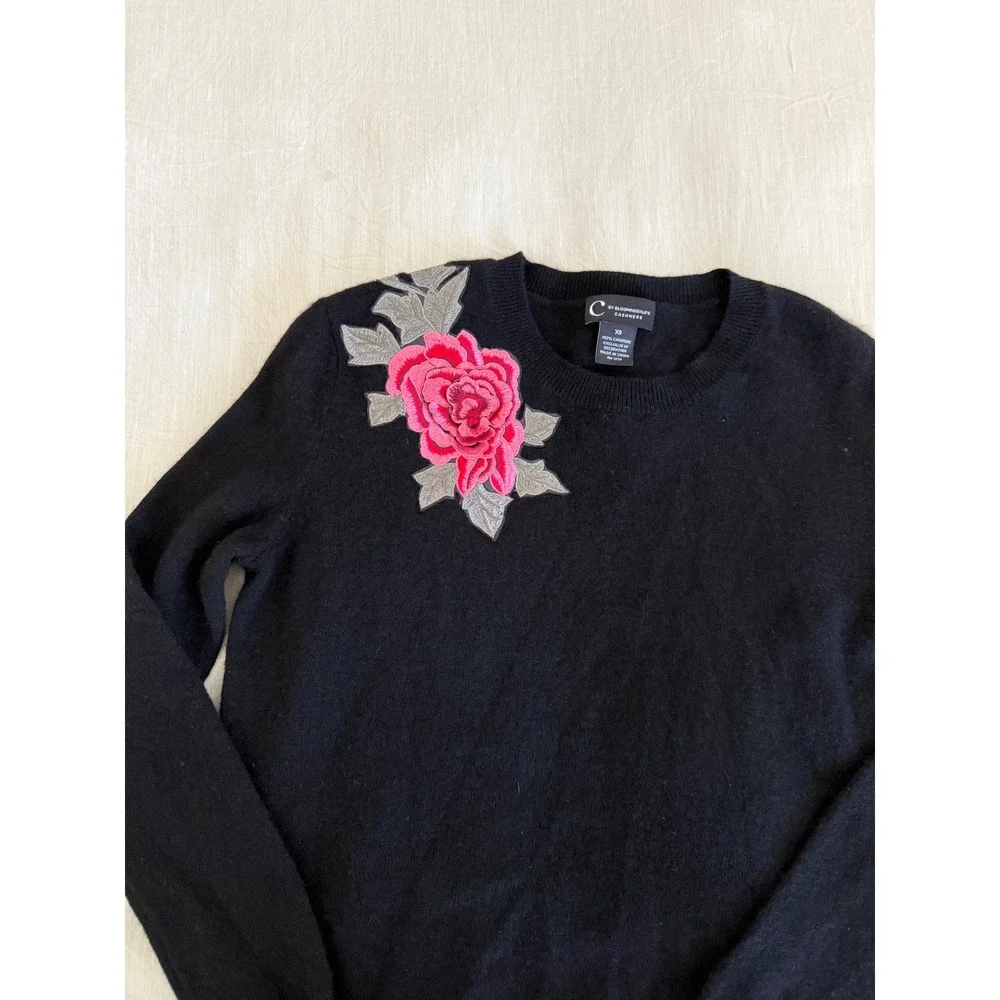 C by Bloomingdale's Black‎ Cashmere Rose Embroidered Sweater XS